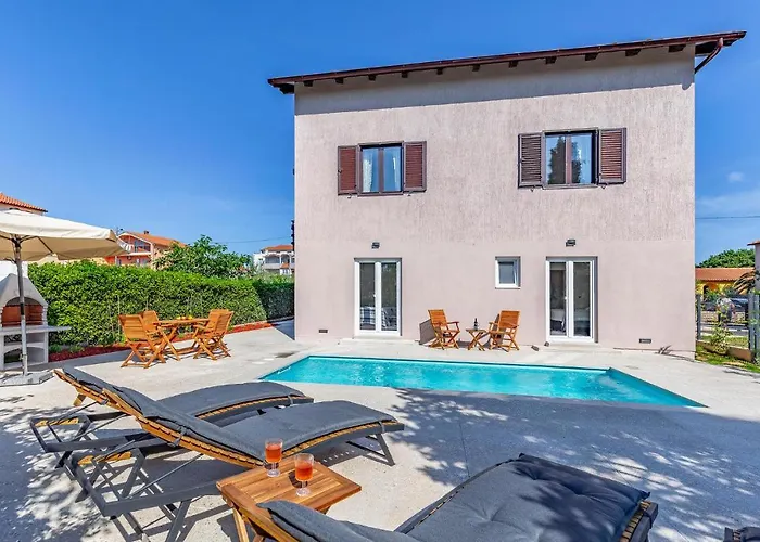 Pet Friendly In Madulin Medulin