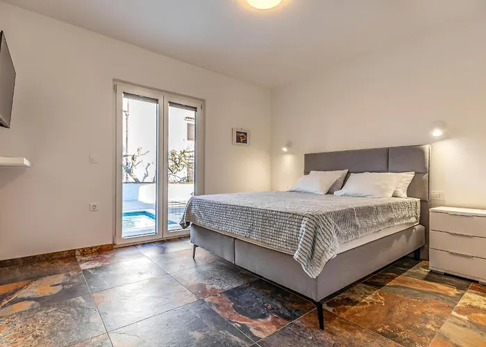 Pet Friendly In Madulin * Medulin