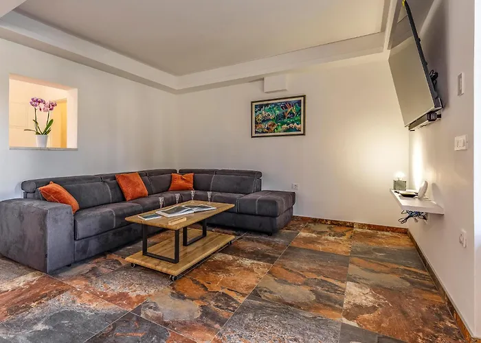 Pet Friendly In Madulin Medulin